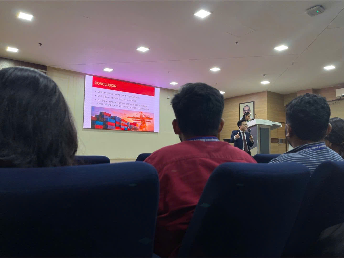 z6496602314069_9a35b8630b9944af82790b638965e64d